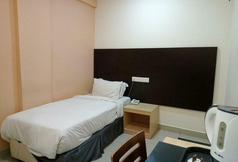اتاق استاندارد یک نفره, Avenue Bangi
