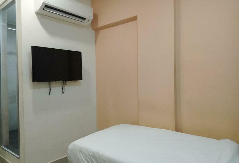 اتاق استاندارد یک نفره, Avenue Bangi