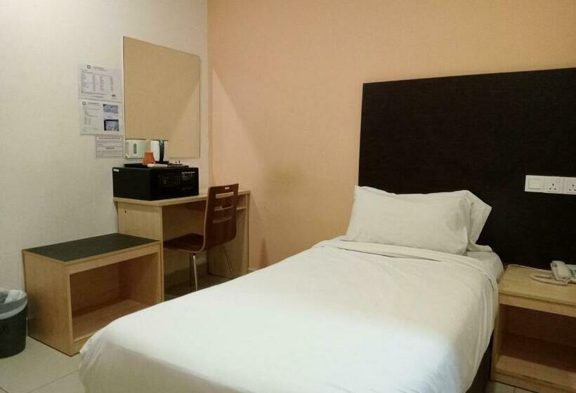 اتاق استاندارد یک نفره, Avenue Bangi
