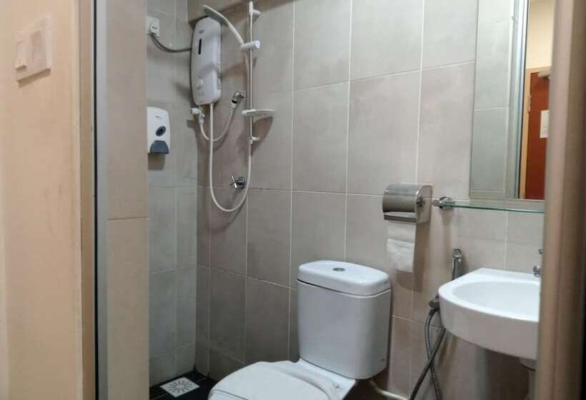 اتاق استاندارد یک نفره, Avenue Bangi