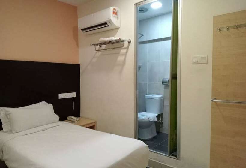 اتاق استاندارد یک نفره, Avenue Bangi