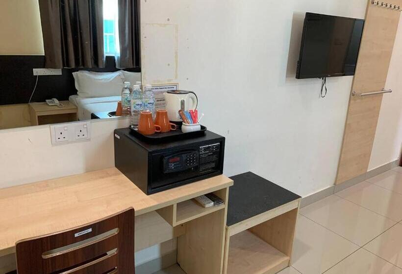 اتاق استاندارد, Avenue Bangi