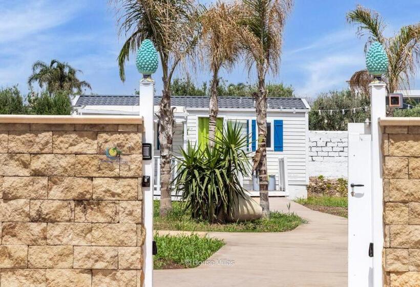 بانگلوی استاندارد, Residence Il Borgo