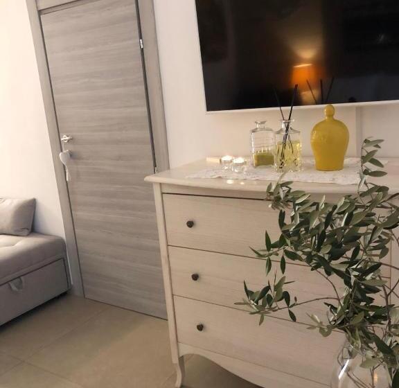 آپارتمان لوکس 1 خوابه, Zerostuni Suite Apartment