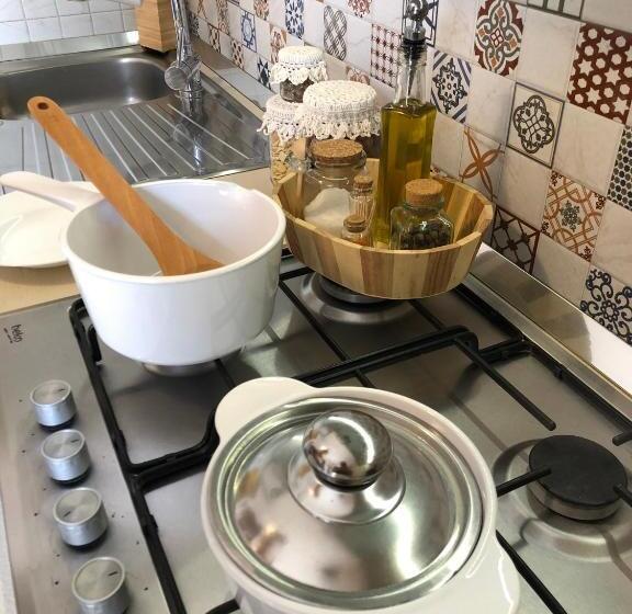 آپارتمان لوکس 1 خوابه, Zerostuni Suite Apartment