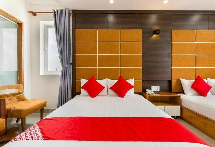 اتاق استاندارد چهار تخته, Khách Sạn Thiên Cung