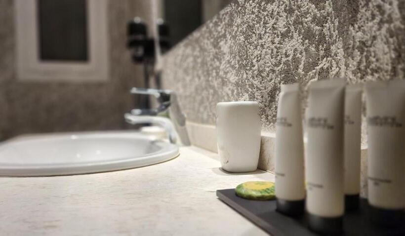 اتاق لوکس, 3b Suites Boutique