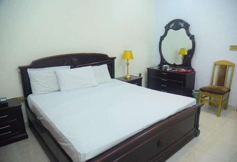 اتاق لوکس, Shaheen Continental Multan