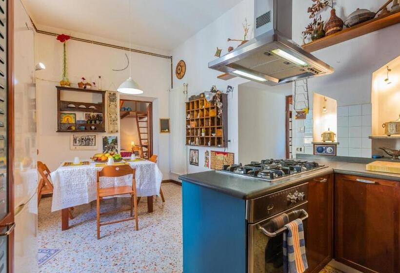 Апартаменты 1 Спальня, Torre Del Miracolo