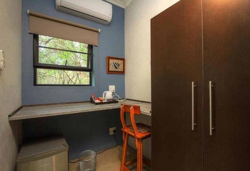 اتاق استاندارد با چشم‌انداز باغ, Thornforest Luxury Bush Lodge