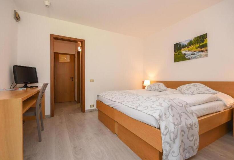 스탠다드 트리플 룸, Bepy Hotel Garni