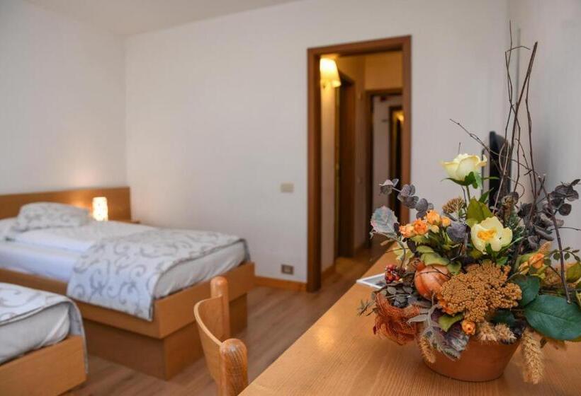스탠다드 발코니 룸, Bepy Hotel Garni