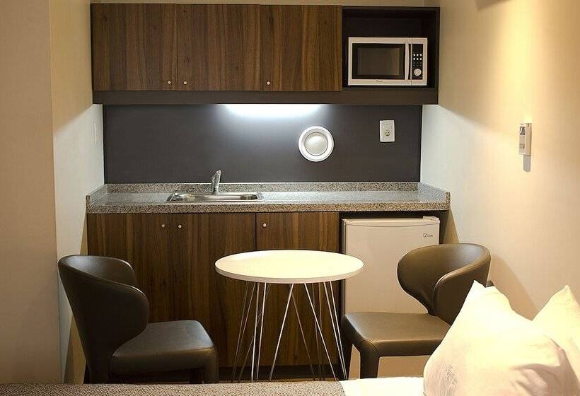 Номер Deluxe, Regency Way Montevideo