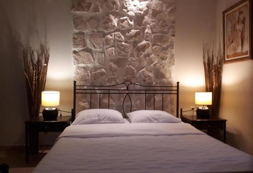 Номер Стандарт Вид на Озеро, Villa Del Lago Boutique