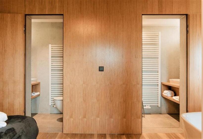 Полулюкс, Waldhotel Kreuztanne