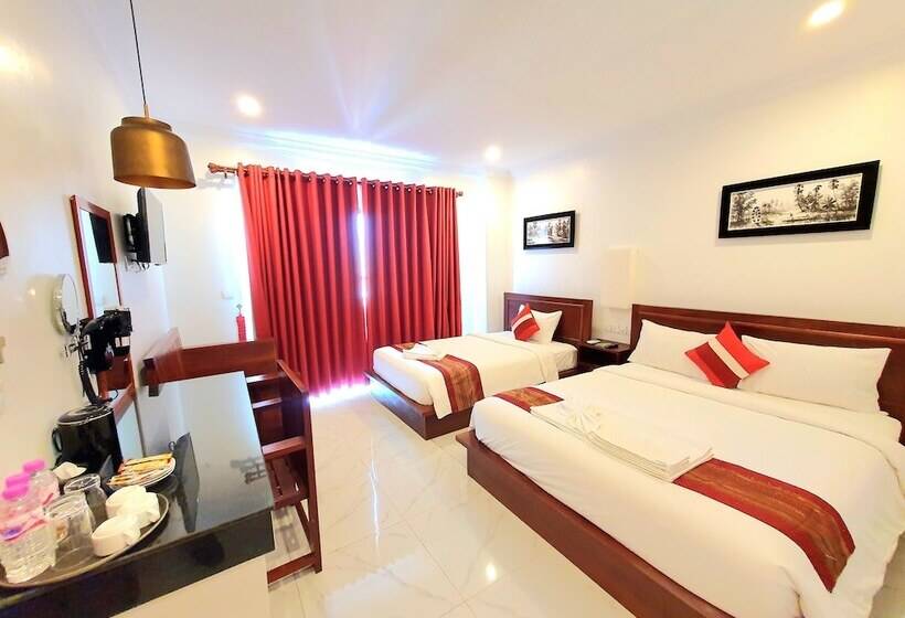 家庭间, Darling Pub Hostel
