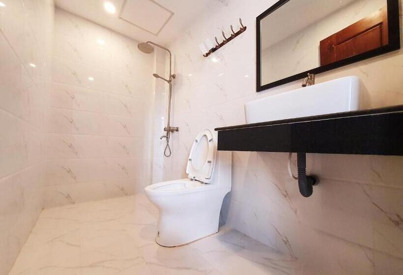 高级大房间, Darling Pub Hostel