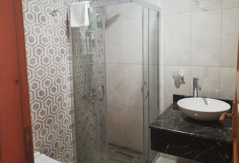 اتاق استاندارد, Woo Town Suites