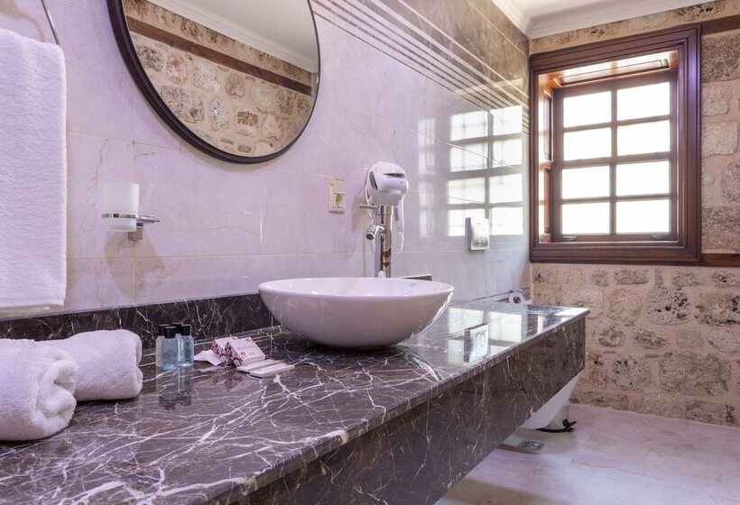 اتاق سوپریور, Woo Town Suites