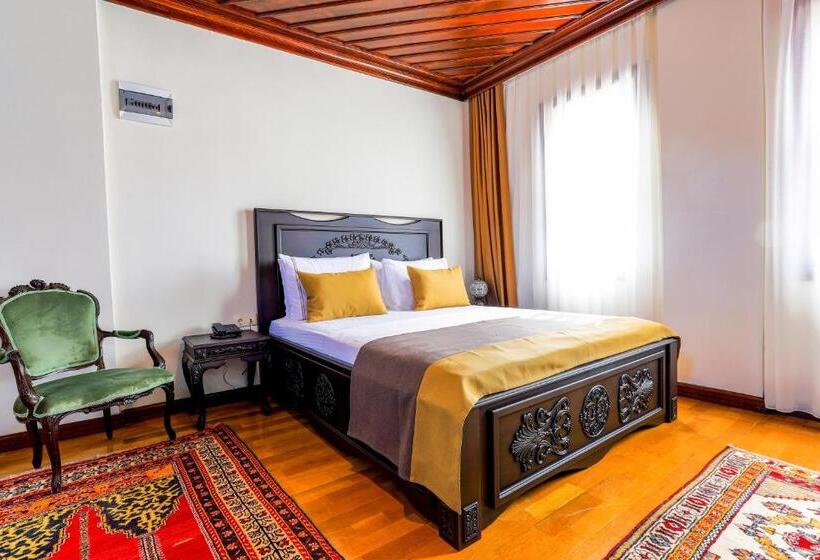 اتاق سوپریور, Woo Town Suites