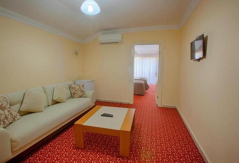 سوییت خانوادگی, Azak Blue Otel