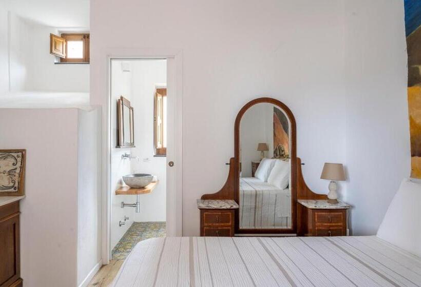 اتاق لوکس, Iancura   B&b Di Design A Salina