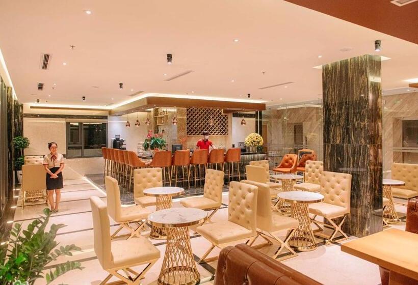 اتاق استاندارد با چشم‌انداز دریا, Canary Gold Hotel Quy Nhơn