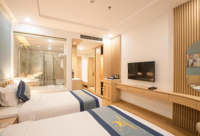 اتاق لوکس با چشم‌انداز دریا, Canary Gold Hotel Quy Nhơn