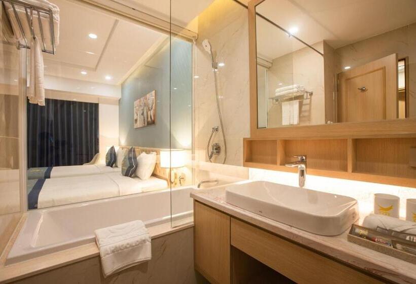 اتاق لوکس با چشم‌انداز دریا, Canary Gold Hotel Quy Nhơn