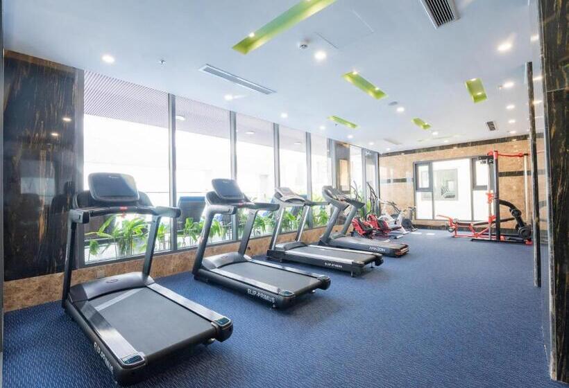 اتاق لوکس با چشم‌انداز دریا, Canary Gold Hotel Quy Nhơn