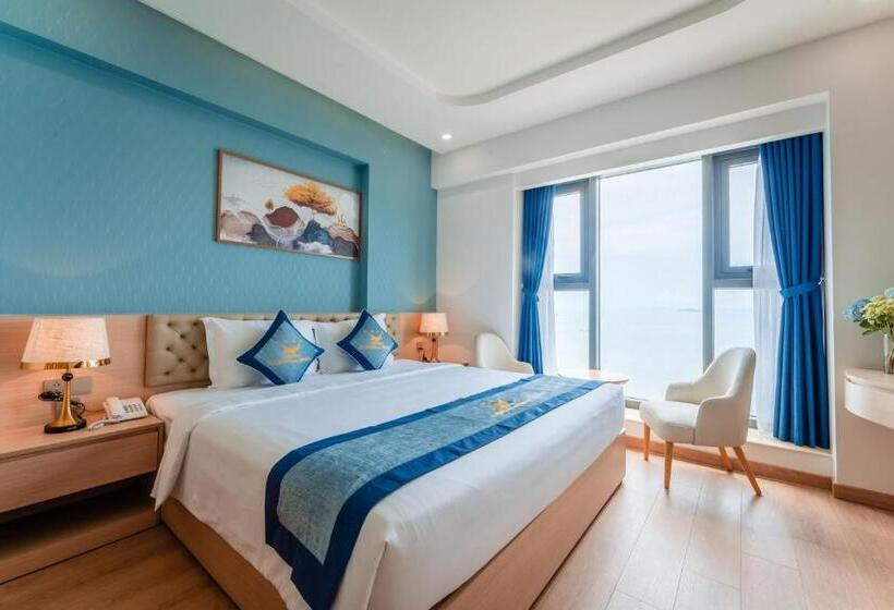 اتاق خانوادگی با چشم‌انداز دریا, Canary Gold Hotel Quy Nhơn