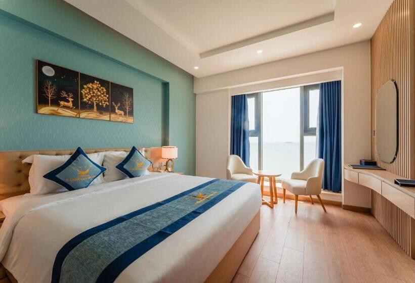 اتاق لوکس با چشم‌انداز دریا, Canary Gold Hotel Quy Nhơn