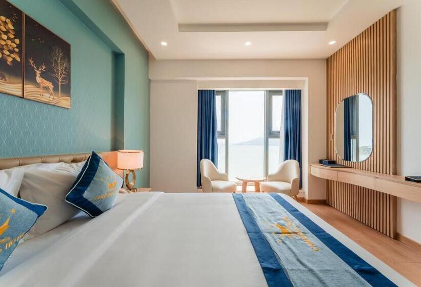 اتاق لوکس با چشم‌انداز دریا, Canary Gold Hotel Quy Nhơn