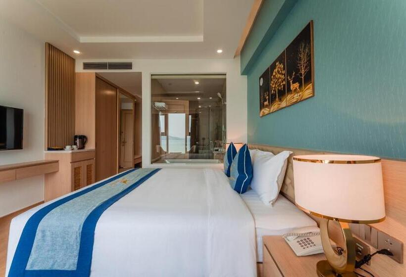 اتاق لوکس با چشم‌انداز دریا, Canary Gold Hotel Quy Nhơn