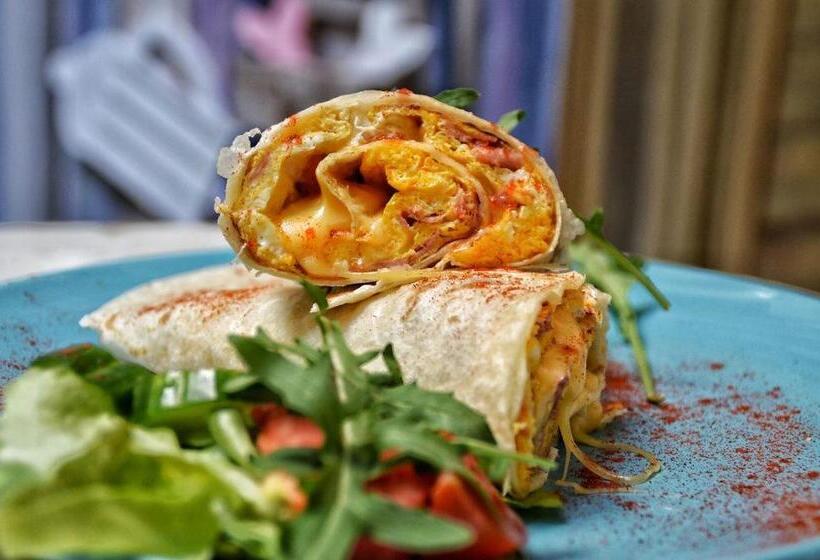 سوئیت با بالکن, Vagabond Grand Or