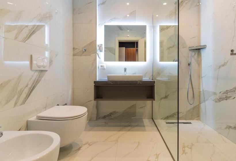 اتاق استاندارد با تخت بزرگ, Amr Hotel Durres