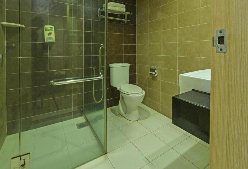 سوئیت پریمیوم, Ideals Hotel Melaka