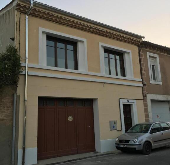 اتاق استاندارد, La Cathare