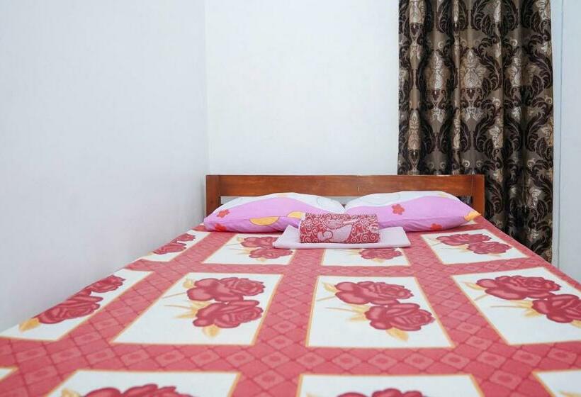 اتاق استاندارد, C Star Travellers Inn