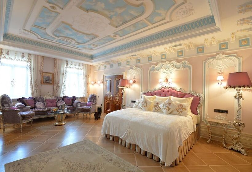 آپارتمان لوکس 1 خوابه, Trezzini Palace Boutique