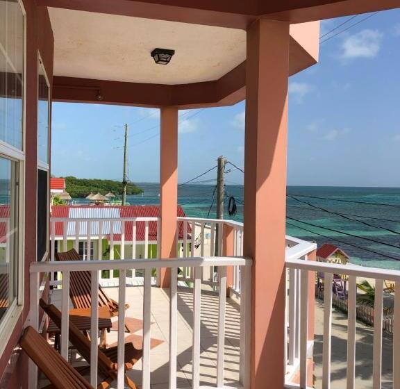 스탠다드 발코니 룸 바다 전망, Caye Caulker Condos