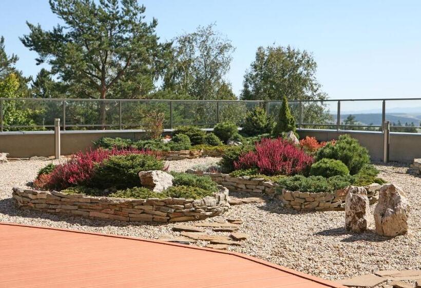 Апартаменты 2 Спальни с Террасой, Privileged Lesná   With Garden Terrace, Tatranská Lomnica 2 Km