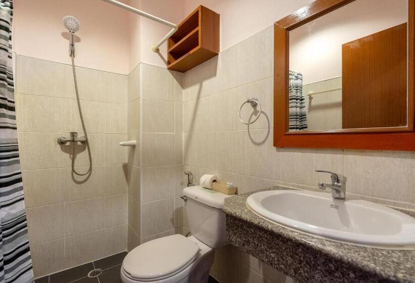 اتاق لوکس, Patong Central Residence And Apartment