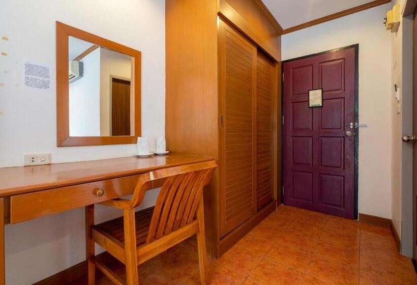اتاق استاندارد با تخت بزرگ, Patong Central Residence And Apartment