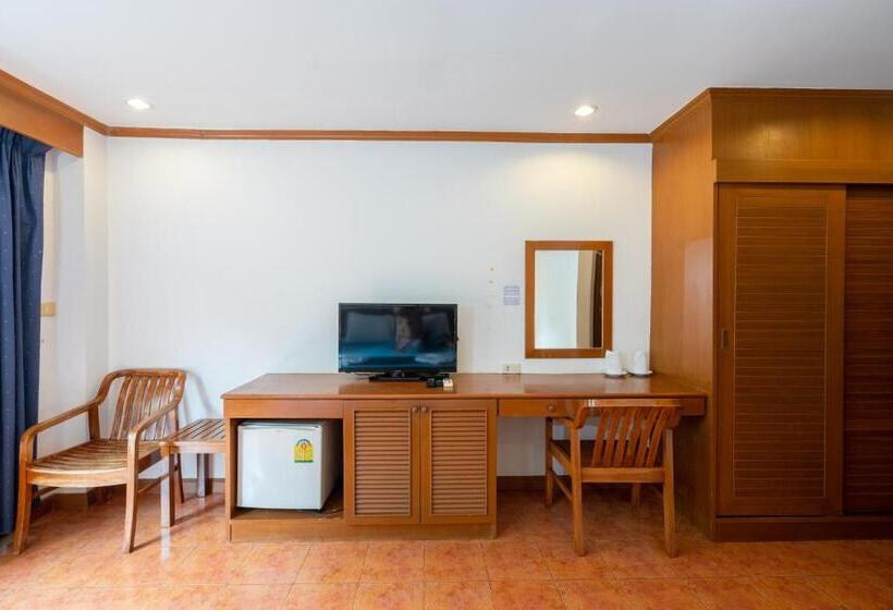 اتاق استاندارد با تخت بزرگ, Patong Central Residence And Apartment