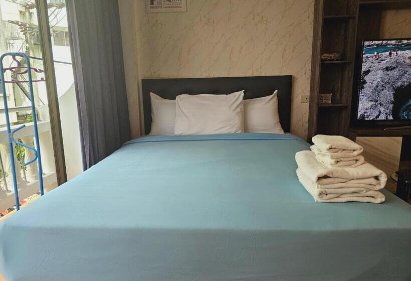 استودیوی استاندارد, Patong Central Residence And Apartment