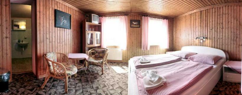 Номер Стандарт, Pension U Stehlíků