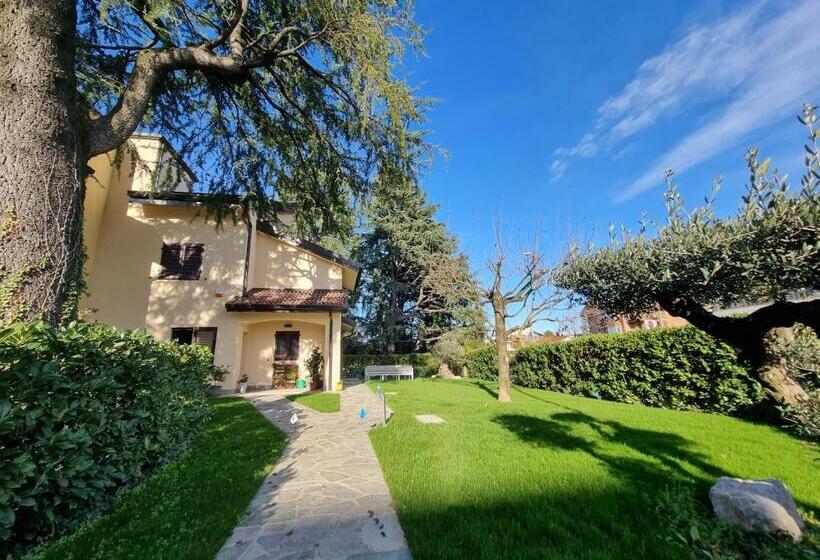 اتاق استاندارد سه نفره, B&b Villa Eden