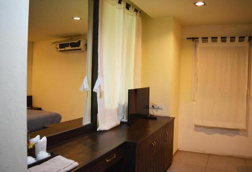 اتاق خانوادگی, De Nawarat Chiangmai Boutique Apartment