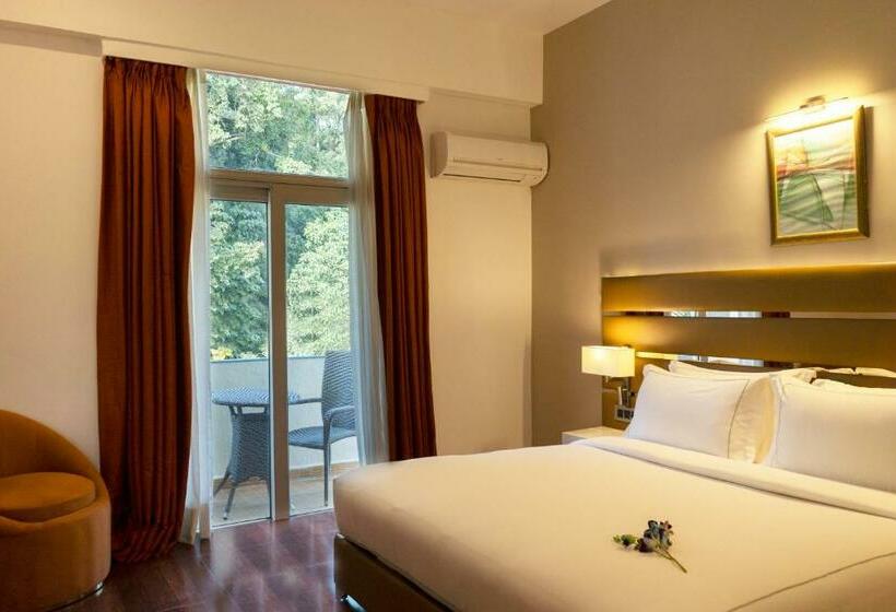 스탠다드 전망 룸, Country Inn Tarika Riverside Resort Jim Corbett